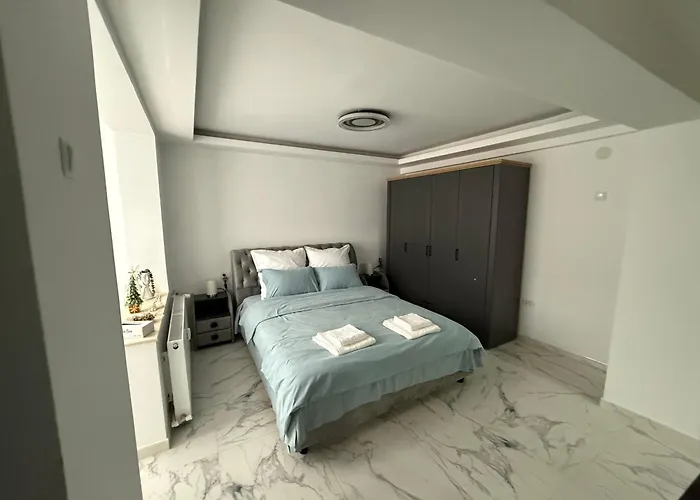 Hall Deluxe * Craiova